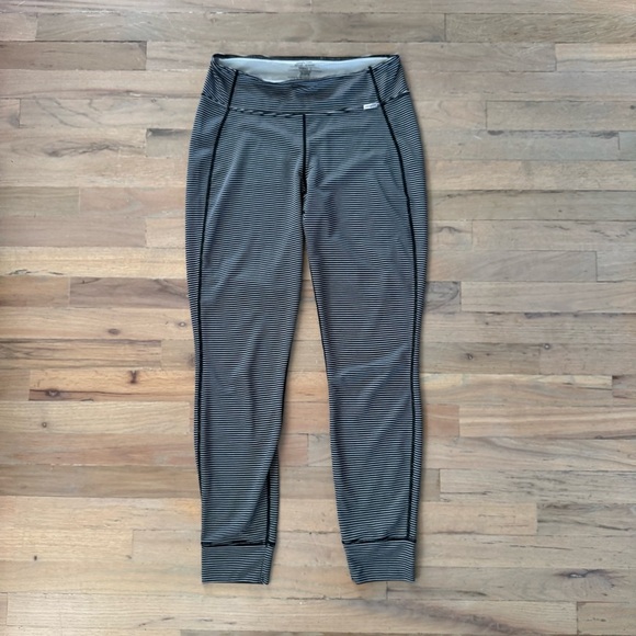 Patagonia Striped Base Layer Leggings Size L - Picture 1 of 7